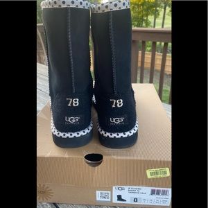 Ugg Limited Edition '78 Short Boots Black/Cream